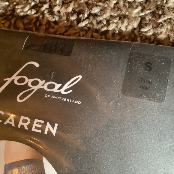 Fogal Caren fine knitted net pantyhose, style 5029, color noir (black), size: S - Picture 6 of 11